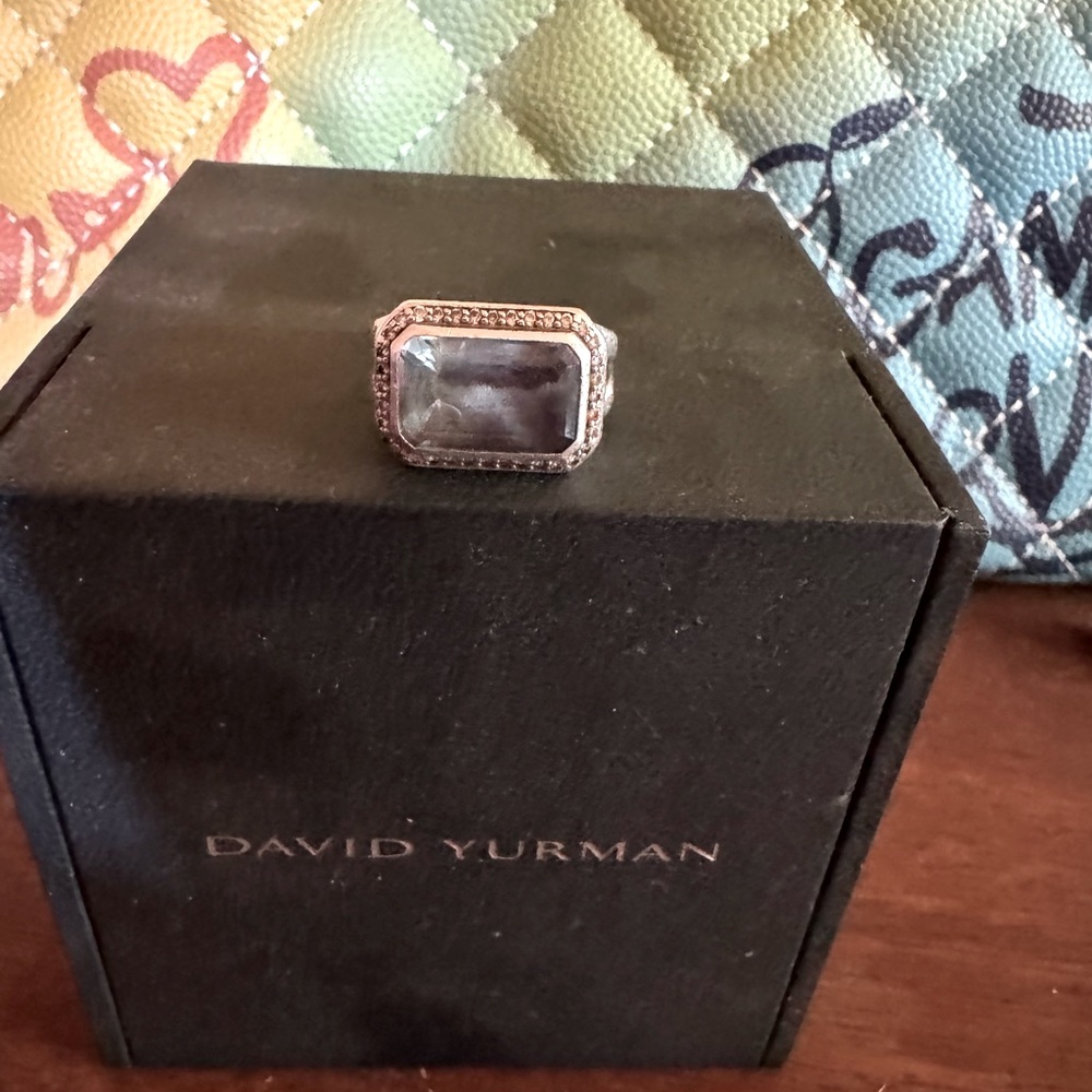 Beautiful David Yurman huge ring!!